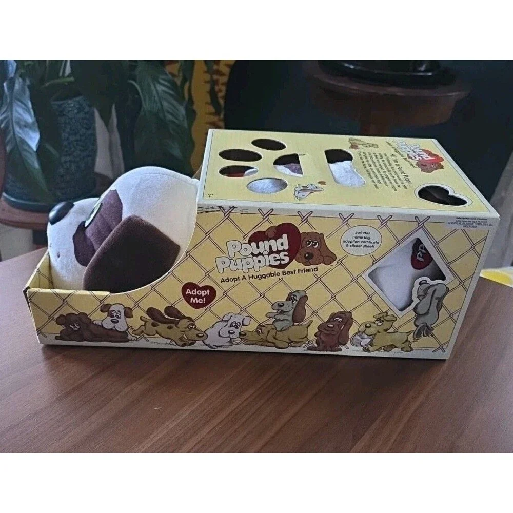 2019 Pound Puppies Plush Dog with Box Classic 80's collection Adopt Me!